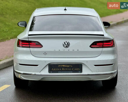 Белый Фольксваген Arteon, объемом двигателя 2 л и пробегом 206 тыс. км за 24500 $, фото 12 на Automoto.ua