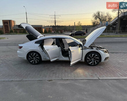 Білий Фольксваген Arteon, об'ємом двигуна 1.97 л та пробігом 160 тис. км за 27000 $, фото 18 на Automoto.ua