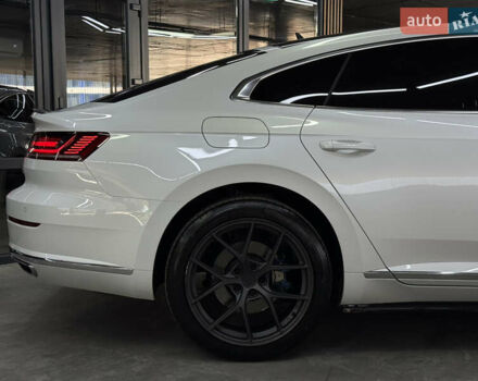 Фольксваген Arteon 2017 в Одессе на Automoto.ua Белый Фольксваген Arteon, объемом двигателя 1.98 л и пробегом 81 тыс. км за 31900 $, фото 17 на Automoto.ua