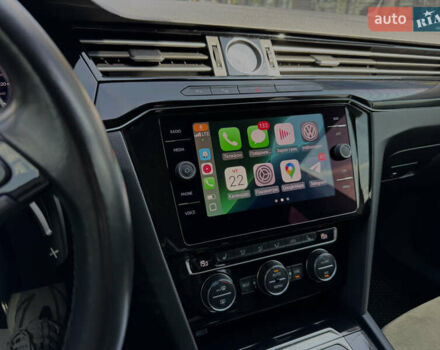 Фольксваген Arteon 2017 в Киеве на Automoto.ua Белый Фольксваген Arteon, объемом двигателя 1.97 л и пробегом 212 тыс. км за 24000 $, фото 27 на Automoto.ua