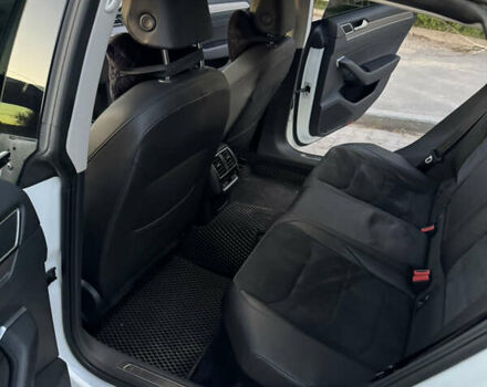 Білий Фольксваген Arteon, об'ємом двигуна 1.97 л та пробігом 160 тис. км за 27000 $, фото 31 на Automoto.ua