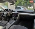 Белый Фольксваген Arteon, объемом двигателя 2 л и пробегом 229 тыс. км за 22000 $, фото 35 на Automoto.ua