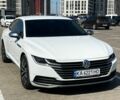 Белый Фольксваген Arteon, объемом двигателя 2 л и пробегом 185 тыс. км за 26500 $, фото 3 на Automoto.ua