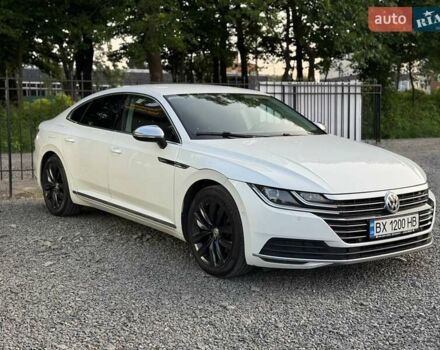 Белый Фольксваген Arteon, объемом двигателя 2 л и пробегом 229 тыс. км за 22000 $, фото 7 на Automoto.ua