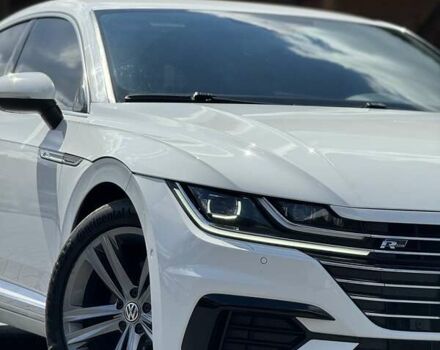 Белый Фольксваген Arteon, объемом двигателя 2 л и пробегом 249 тыс. км за 26900 $, фото 27 на Automoto.ua