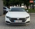 Белый Фольксваген Arteon, объемом двигателя 2 л и пробегом 229 тыс. км за 22000 $, фото 5 на Automoto.ua