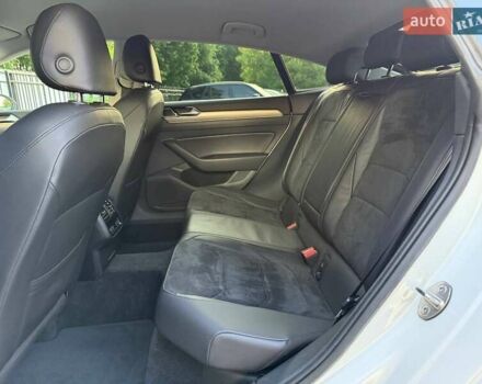 Белый Фольксваген Arteon, объемом двигателя 2 л и пробегом 229 тыс. км за 22000 $, фото 30 на Automoto.ua