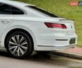 Белый Фольксваген Arteon, объемом двигателя 2 л и пробегом 206 тыс. км за 24500 $, фото 5 на Automoto.ua