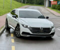 Белый Фольксваген Arteon, объемом двигателя 2 л и пробегом 206 тыс. км за 24500 $, фото 3 на Automoto.ua