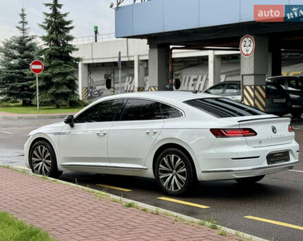 Белый Фольксваген Arteon, объемом двигателя 2 л и пробегом 206 тыс. км за 24500 $, фото 15 на Automoto.ua