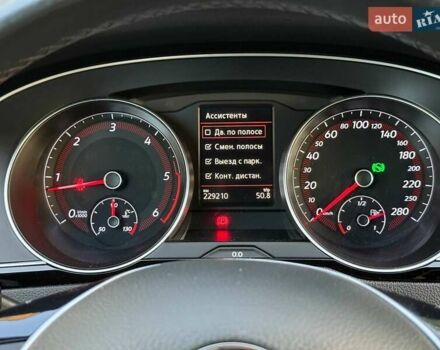 Белый Фольксваген Arteon, объемом двигателя 2 л и пробегом 229 тыс. км за 22000 $, фото 41 на Automoto.ua