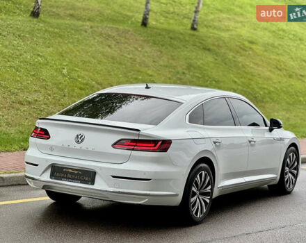 Белый Фольксваген Arteon, объемом двигателя 2 л и пробегом 206 тыс. км за 24500 $, фото 13 на Automoto.ua