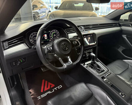 Фольксваген Arteon 2017 в Одессе на Automoto.ua Белый Фольксваген Arteon, объемом двигателя 1.98 л и пробегом 81 тыс. км за 31900 $, фото 19 на Automoto.ua