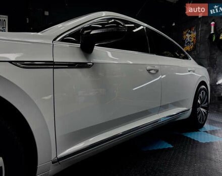 Фольксваген Arteon 2017 в Киеве на Automoto.ua Белый Фольксваген Arteon, объемом двигателя 1.97 л и пробегом 212 тыс. км за 24000 $, фото 8 на Automoto.ua