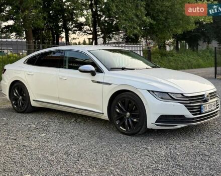 Белый Фольксваген Arteon, объемом двигателя 2 л и пробегом 229 тыс. км за 22000 $, фото 8 на Automoto.ua