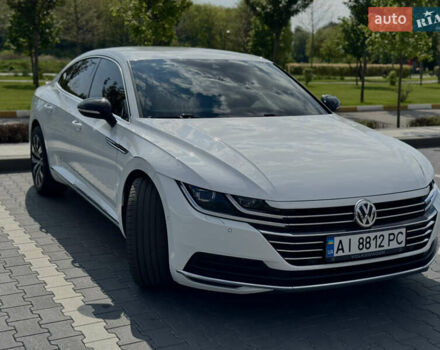 Фольксваген Arteon 2017 в Киеве на Automoto.ua Белый Фольксваген Arteon, объемом двигателя 1.97 л и пробегом 212 тыс. км за 24000 $, фото 12 на Automoto.ua