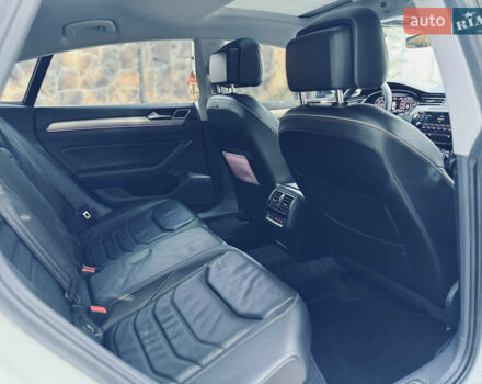 Фольксваген Arteon 2018 в Львове на Automoto.ua Белый Фольксваген Arteon, объемом двигателя 1.97 л и пробегом 91 тыс. км за 25499 $, фото 37 на Automoto.ua