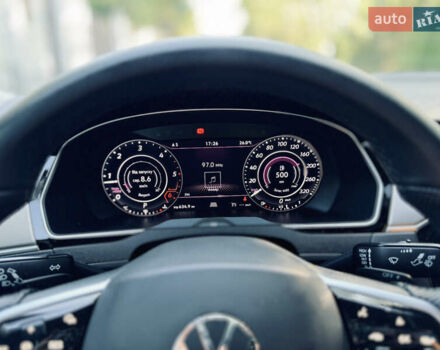 Фольксваген Arteon 2018 в Львове на Automoto.ua Белый Фольксваген Arteon, объемом двигателя 1.97 л и пробегом 91 тыс. км за 25499 $, фото 56 на Automoto.ua