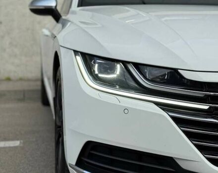 Белый Фольксваген Arteon, объемом двигателя 2 л и пробегом 130 тыс. км за 26000 $, фото 12 на Automoto.ua