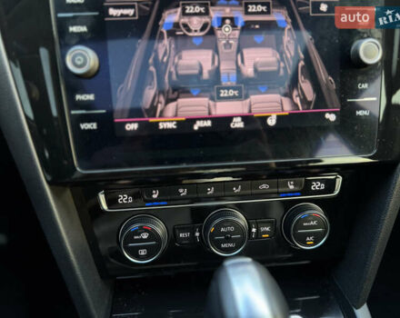 Білий Фольксваген Arteon, об'ємом двигуна 2 л та пробігом 90 тис. км за 26499 $, фото 48 на Automoto.ua