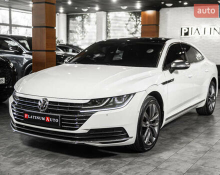 Білий Фольксваген Arteon, об'ємом двигуна 2 л та пробігом 63 тис. км за 28500 $, фото 12 на Automoto.ua