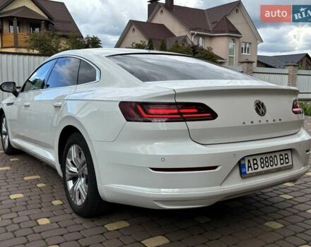 Белый Фольксваген Arteon, объемом двигателя 1.5 л и пробегом 66 тыс. км за 23499 $, фото 7 на Automoto.ua