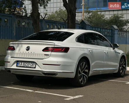 Белый Фольксваген Arteon, объемом двигателя 1.98 л и пробегом 61 тыс. км за 26000 $, фото 18 на Automoto.ua