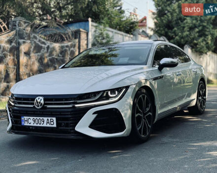 Фольксваген Arteon 2018 в Львове на Automoto.ua Белый Фольксваген Arteon, объемом двигателя 1.97 л и пробегом 91 тыс. км за 25499 $, фото 12 на Automoto.ua