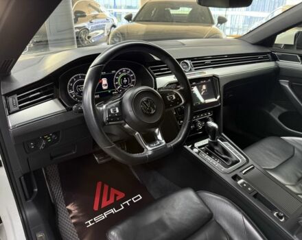 Фольксваген Arteon 2018 в Одессе на Automoto.ua Белый Фольксваген Arteon, объемом двигателя 2 л и пробегом 81 тыс. км за 31900 $, фото 18 на Automoto.ua