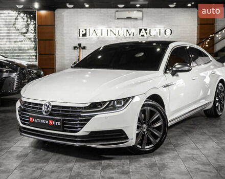Білий Фольксваген Arteon, об'ємом двигуна 2 л та пробігом 63 тис. км за 28500 $, фото 19 на Automoto.ua