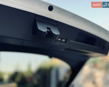 Фольксваген Arteon 2018 в Львове на Automoto.ua Белый Фольксваген Arteon, объемом двигателя 1.97 л и пробегом 91 тыс. км за 25499 $, фото 62 на Automoto.ua