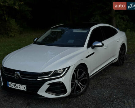 Білий Фольксваген Arteon, об'ємом двигуна 2 л та пробігом 90 тис. км за 26499 $, фото 4 на Automoto.ua