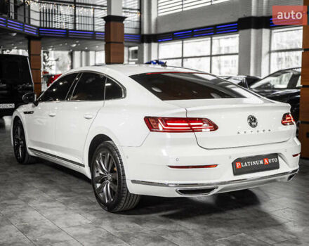 Білий Фольксваген Arteon, об'ємом двигуна 2 л та пробігом 63 тис. км за 28500 $, фото 16 на Automoto.ua