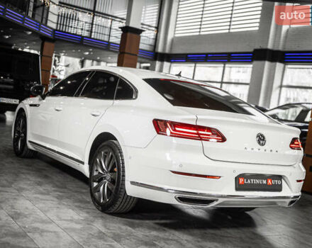 Білий Фольксваген Arteon, об'ємом двигуна 2 л та пробігом 63 тис. км за 28500 $, фото 14 на Automoto.ua