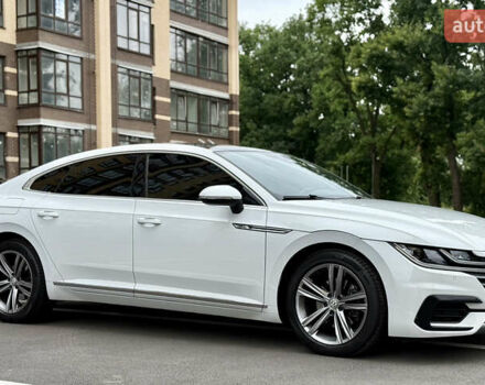 Білий Фольксваген Arteon, об'ємом двигуна 2 л та пробігом 235 тис. км за 25777 $, фото 18 на Automoto.ua