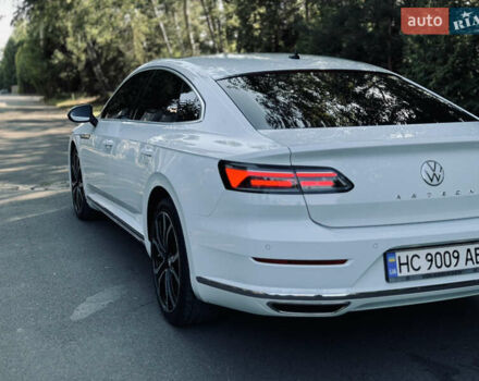 Фольксваген Arteon 2018 в Львове на Automoto.ua Белый Фольксваген Arteon, объемом двигателя 1.97 л и пробегом 91 тыс. км за 25499 $, фото 24 на Automoto.ua