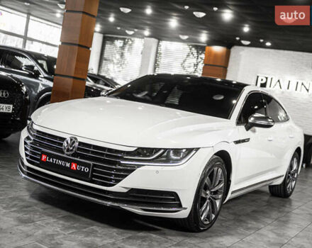 Білий Фольксваген Arteon, об'ємом двигуна 2 л та пробігом 63 тис. км за 28500 $, фото 10 на Automoto.ua