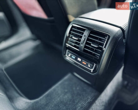 Фольксваген Arteon 2018 в Львове на Automoto.ua Белый Фольксваген Arteon, объемом двигателя 1.97 л и пробегом 91 тыс. км за 25499 $, фото 39 на Automoto.ua