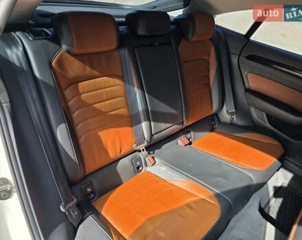 Білий Фольксваген Arteon, об'ємом двигуна 1.98 л та пробігом 83 тис. км за 34700 $, фото 3 на Automoto.ua