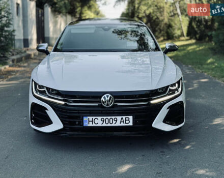 Фольксваген Arteon 2018 в Львове на Automoto.ua Белый Фольксваген Arteon, объемом двигателя 1.97 л и пробегом 91 тыс. км за 25499 $, фото 9 на Automoto.ua