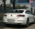 Белый Фольксваген Arteon, объемом двигателя 1.98 л и пробегом 61 тыс. км за 26000 $, фото 17 на Automoto.ua