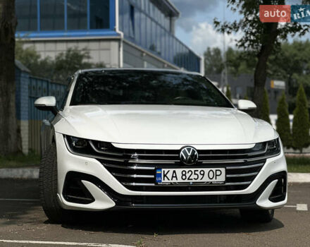 Белый Фольксваген Arteon, объемом двигателя 1.98 л и пробегом 61 тыс. км за 26000 $, фото 1 на Automoto.ua