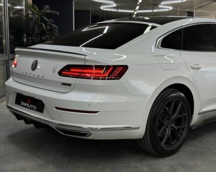 Фольксваген Arteon 2018 в Одессе на Automoto.ua Белый Фольксваген Arteon, объемом двигателя 2 л и пробегом 81 тыс. км за 31900 $, фото 11 на Automoto.ua