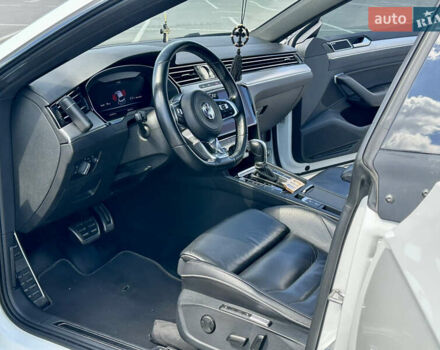 Белый Фольксваген Arteon, объемом двигателя 1.98 л и пробегом 190 тыс. км за 23600 $, фото 15 на Automoto.ua