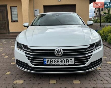 Белый Фольксваген Arteon, объемом двигателя 1.5 л и пробегом 66 тыс. км за 23499 $, фото 1 на Automoto.ua