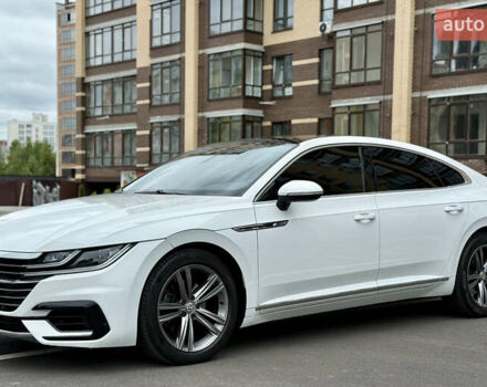 Білий Фольксваген Arteon, об'ємом двигуна 2 л та пробігом 235 тис. км за 25777 $, фото 9 на Automoto.ua