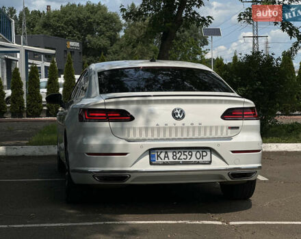 Белый Фольксваген Arteon, объемом двигателя 1.98 л и пробегом 61 тыс. км за 26000 $, фото 15 на Automoto.ua