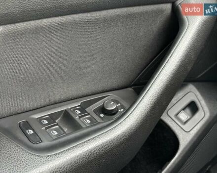 Белый Фольксваген Arteon, объемом двигателя 1.5 л и пробегом 66 тыс. км за 23499 $, фото 24 на Automoto.ua