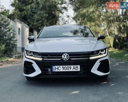 Фольксваген Arteon 2018 в Львове на Automoto.ua Белый Фольксваген Arteon, объемом двигателя 1.97 л и пробегом 91 тыс. км за 25499 $, фото 8 на Automoto.ua