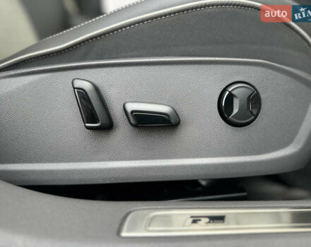 Белый Фольксваген Arteon, объемом двигателя 1.98 л и пробегом 61 тыс. км за 26000 $, фото 32 на Automoto.ua